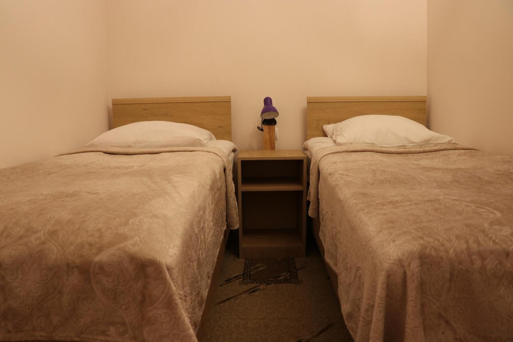Legend Guest House Yekhegis Exterior foto